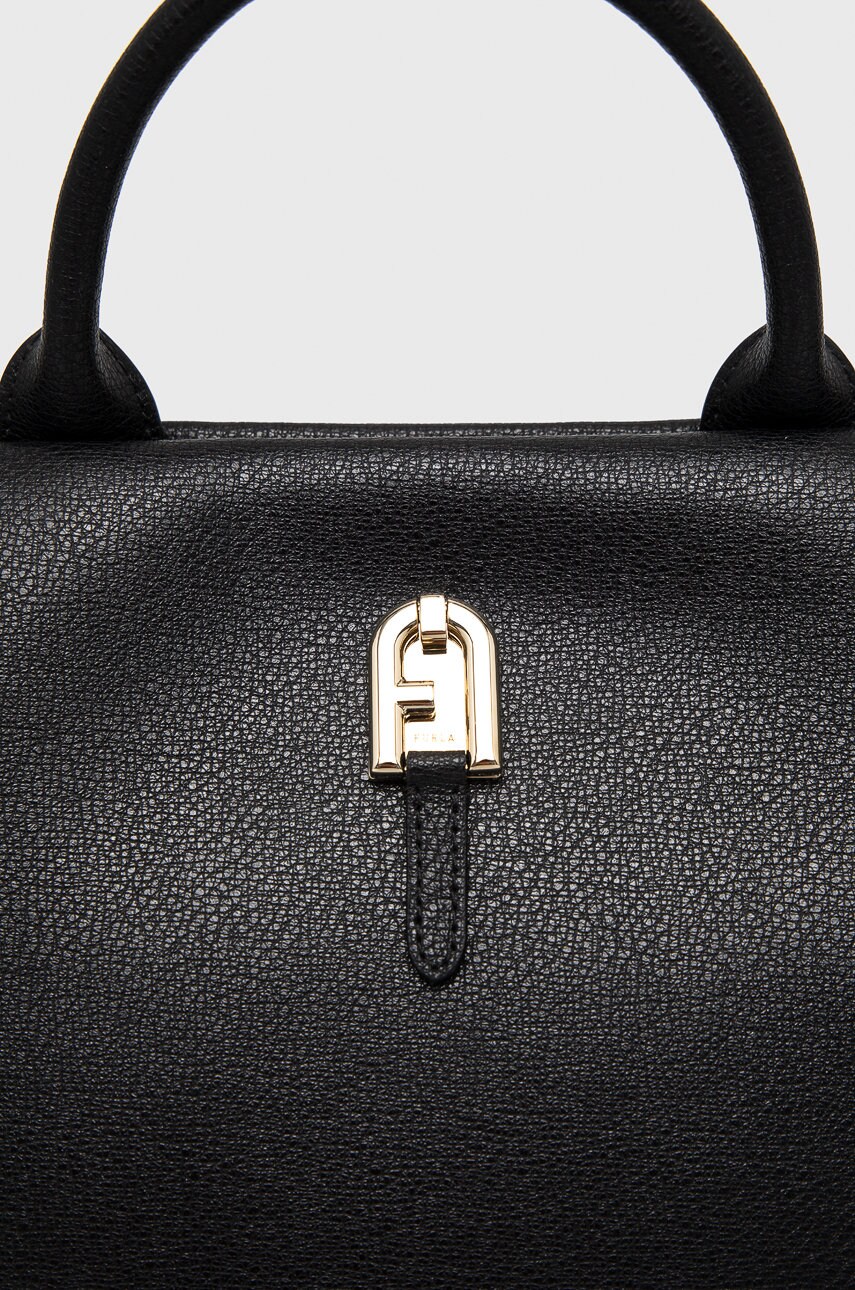 

Кожаная сумочка Furla Palazzo цвет чёрный