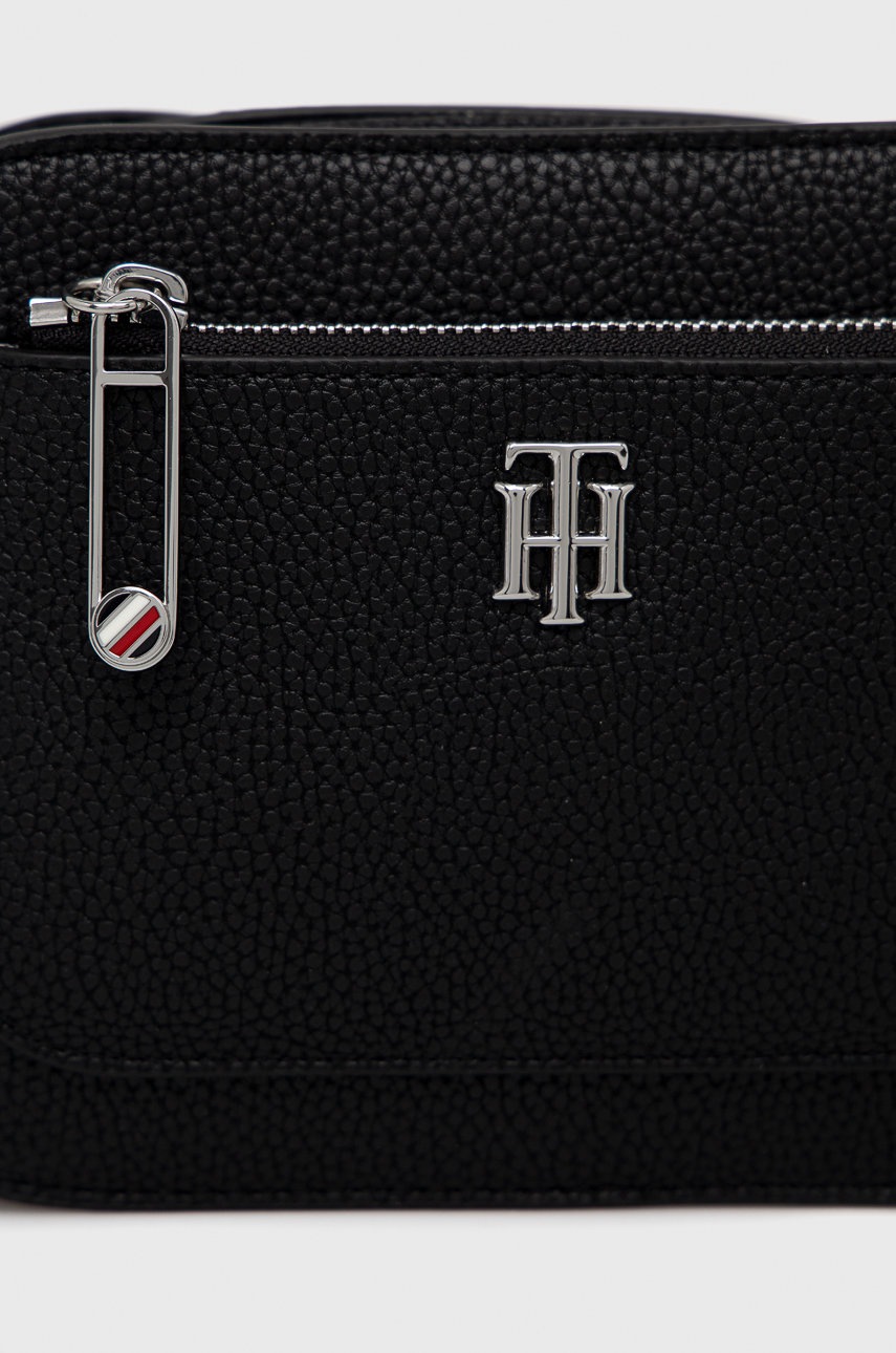 

Сумочка Tommy Hilfiger колір чорний