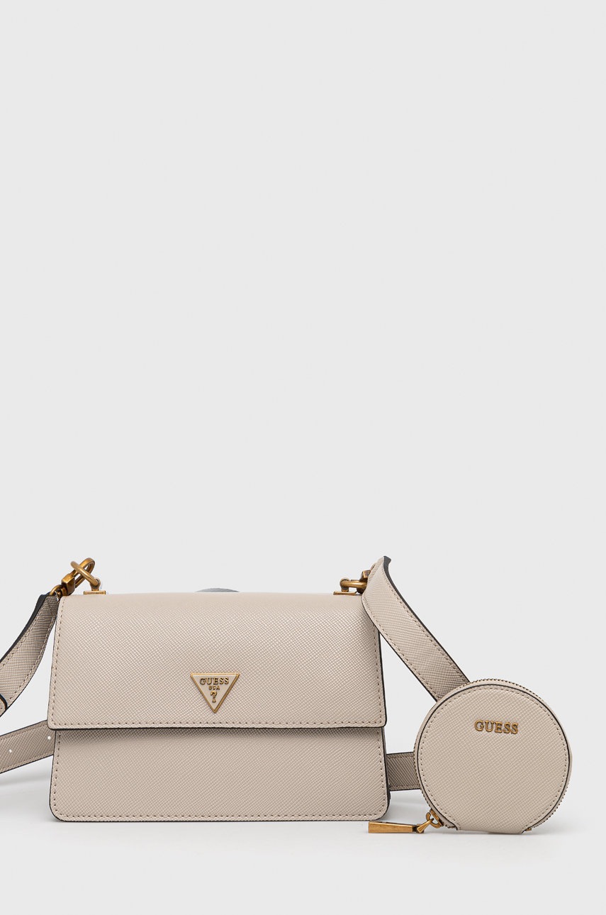 

Чанта Guess в бежово, Бежов
