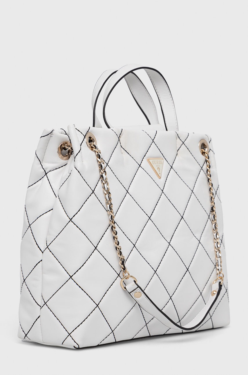 

Сумочка Guess цвет белый
