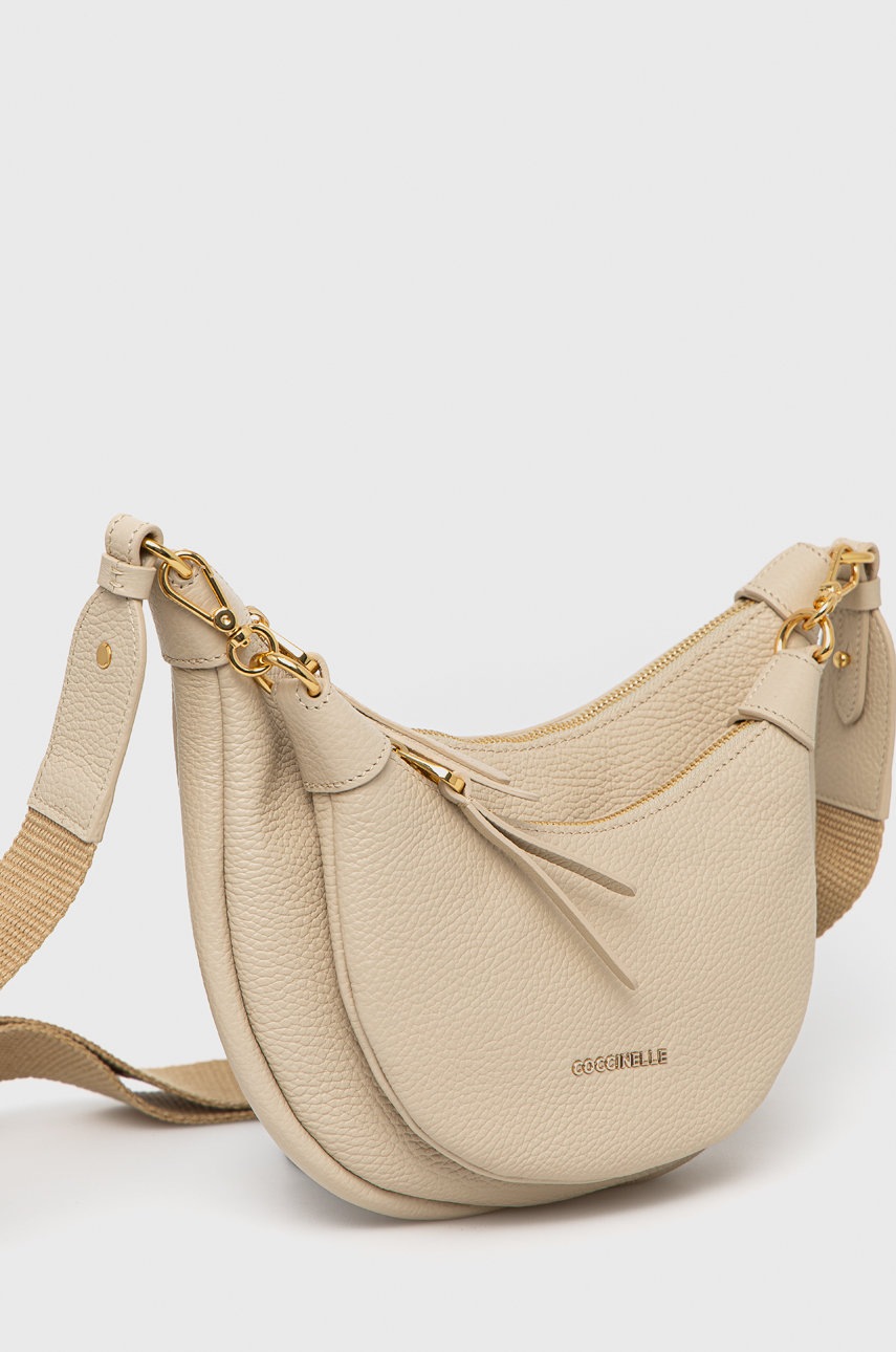 

Кожаная сумочка Coccinelle Maelody