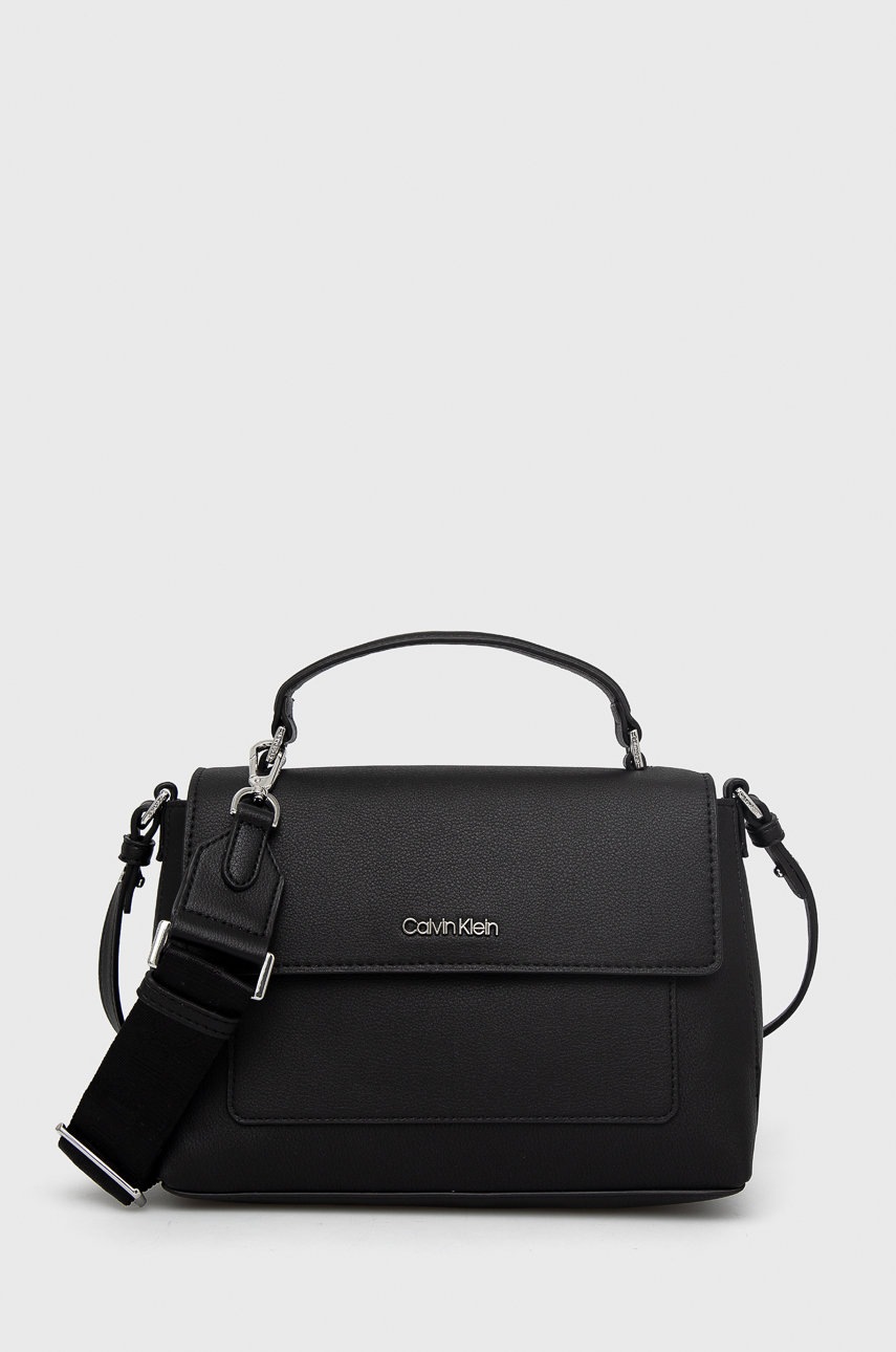 

Чанта Calvin Klein в черно, Черен