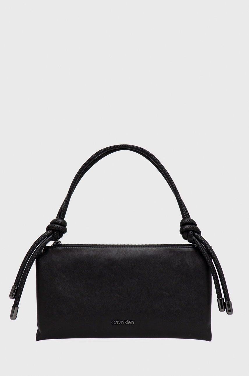 

Чанта Calvin Klein в черно, Черен