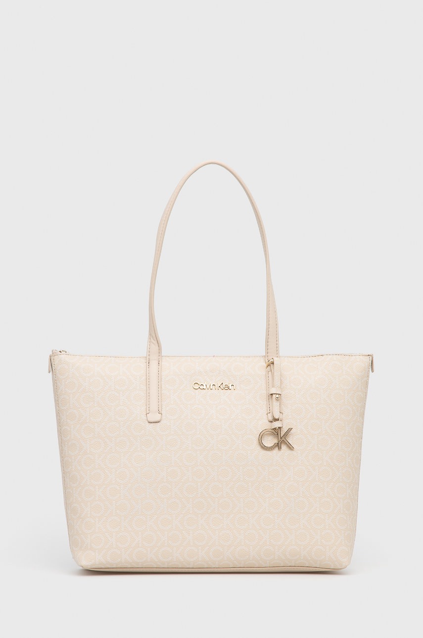 

Чанта Calvin Klein в бежово, Бежов