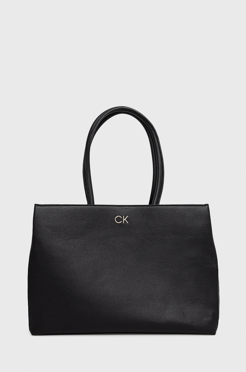 

Чанта Calvin Klein в черно, Черен