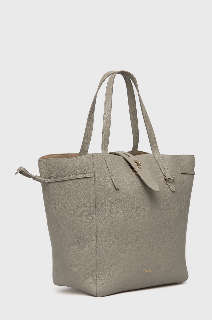 

Кожаная сумочка Furla цвет серый