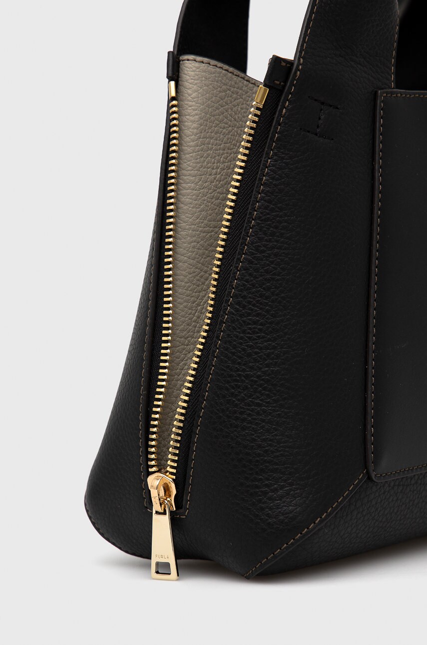 

Сумочка Furla цвет чёрный