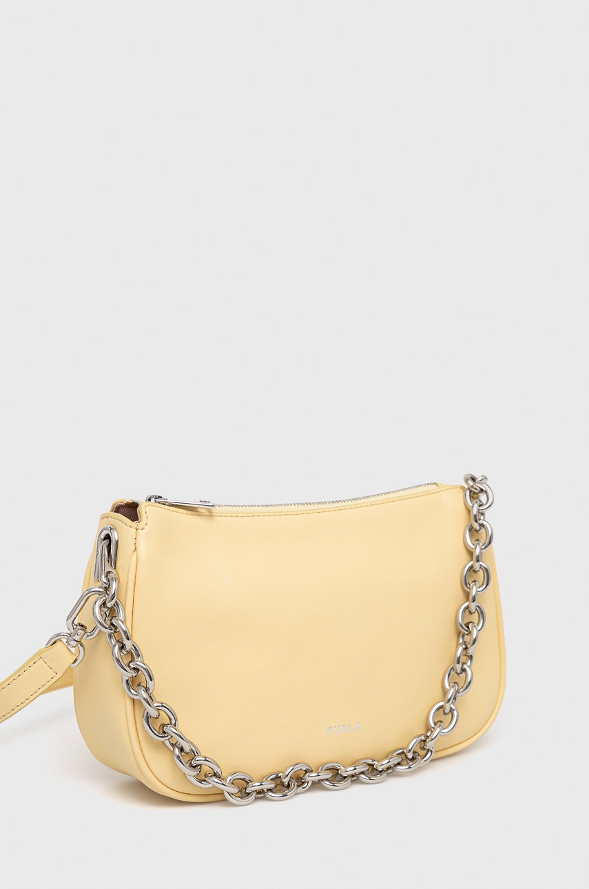 

Кожаная сумочка Furla цвет жёлтый