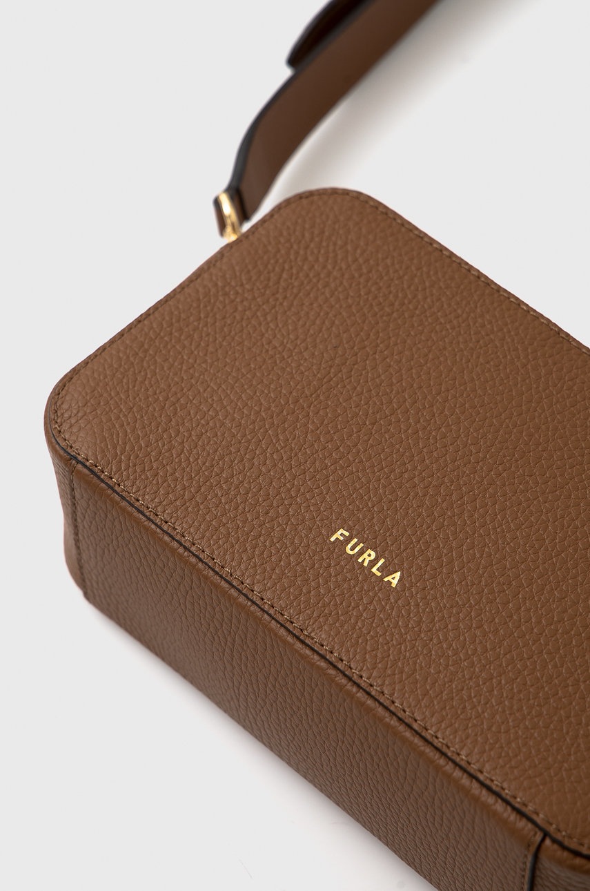 

Шкіряна сумочка Furla колір коричневий