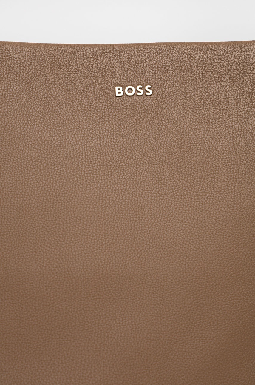 

Сумочка BOSS цвет бежевый