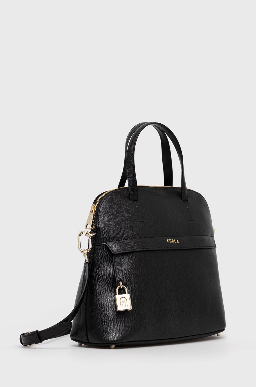 

Кожаная сумочка Furla цвет чёрный