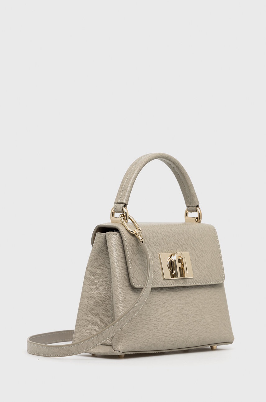 

Кожаная сумочка Furla цвет серый