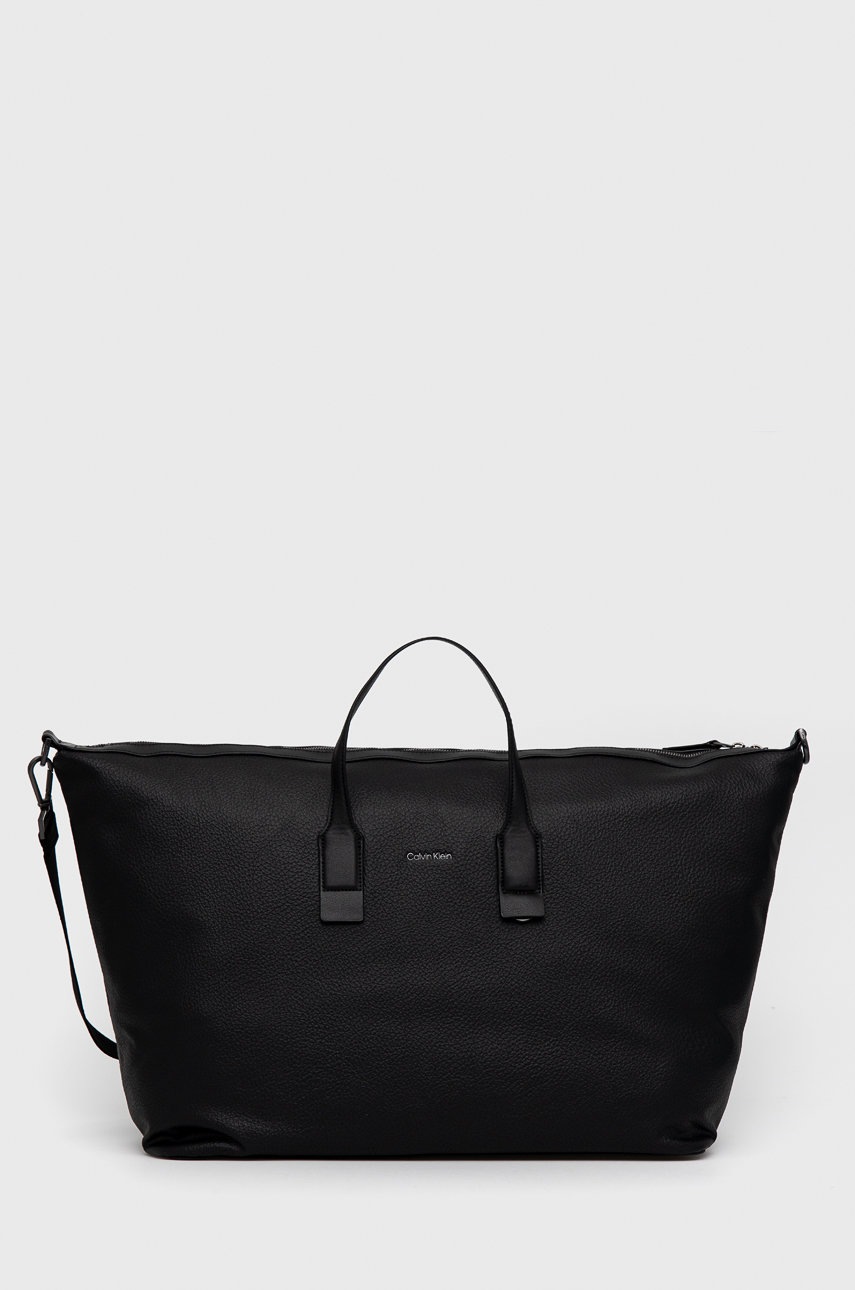 

Чанта Calvin Klein в черно, Черен