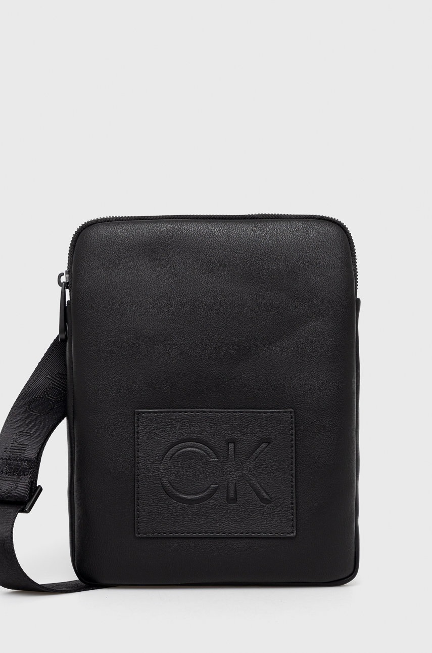 

Чанта през рамо Calvin Klein в черно, Черен