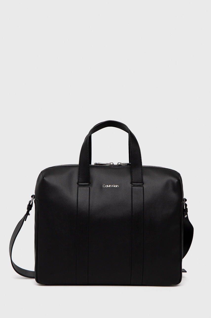 

Чанта Calvin Klein в черно, Черен