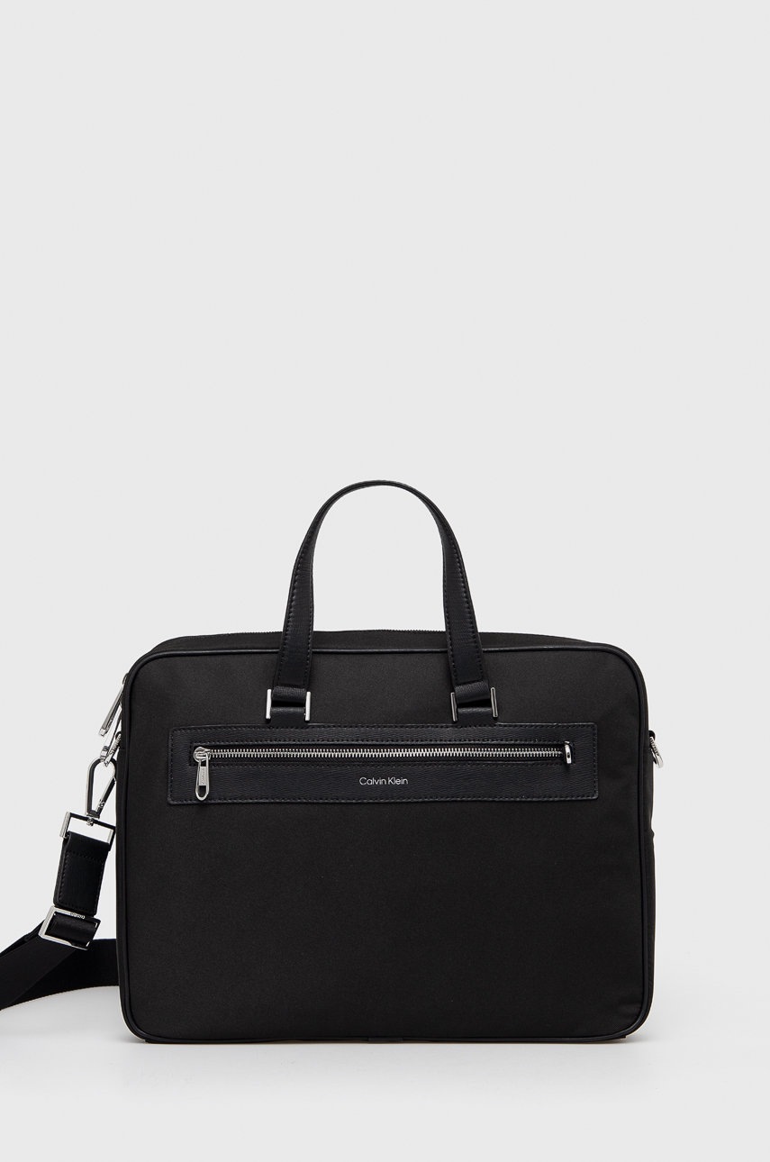 

Чанта Calvin Klein в черно, Черен