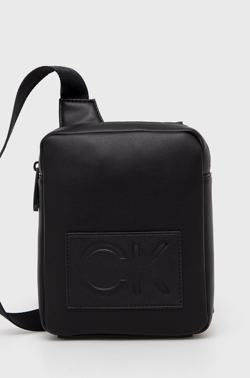 

Чанта през рамо Calvin Klein в черно, Черен