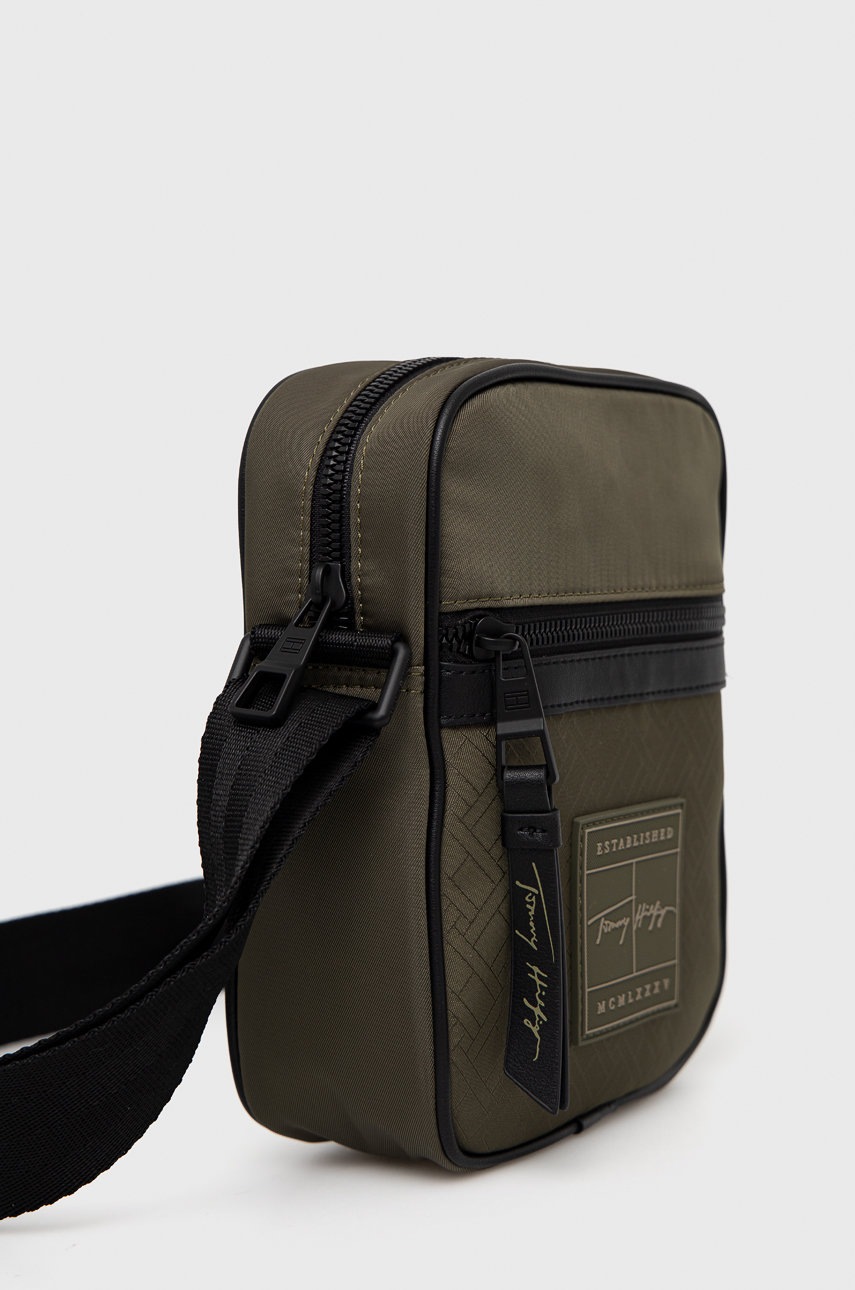 

Сумка Tommy Hilfiger цвет зелёный