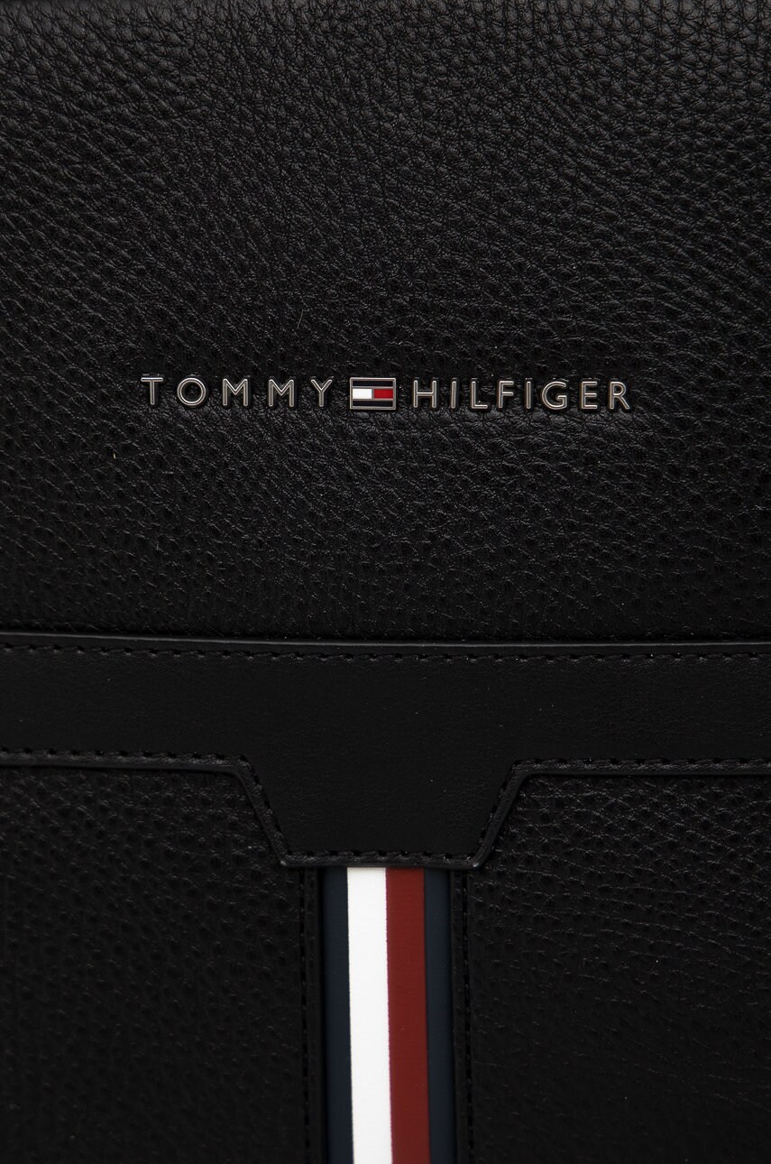 

Сумка Tommy Hilfiger колір чорний