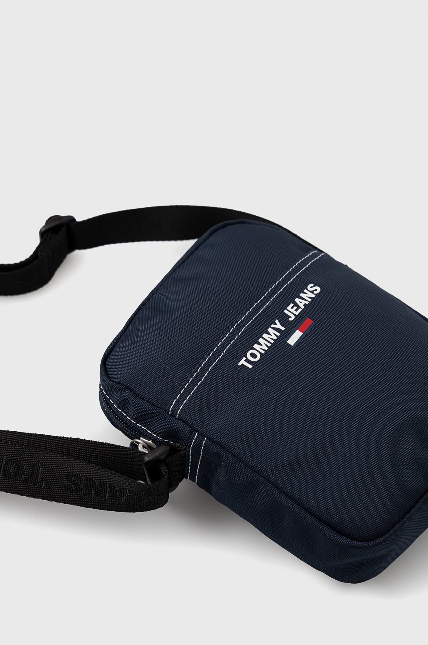 

Сумка Tommy Jeans цвет синий