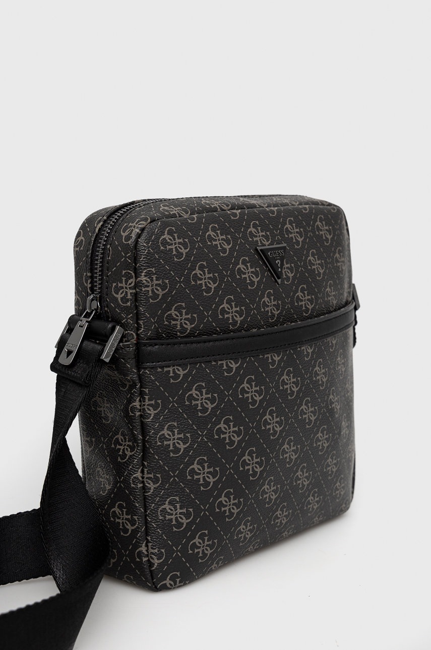 

Сумка Guess цвет коричневый