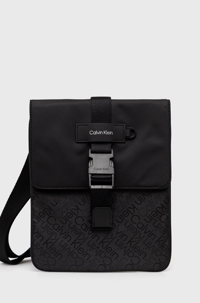 

Чанта през рамо Calvin Klein в черно, Черен