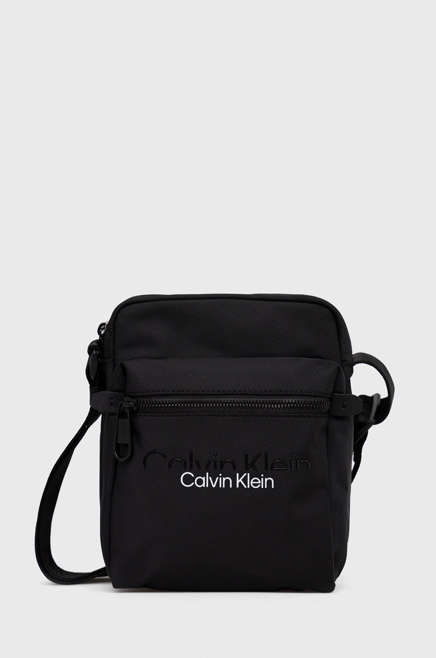 

Чанта през рамо Calvin Klein в черно, Черен