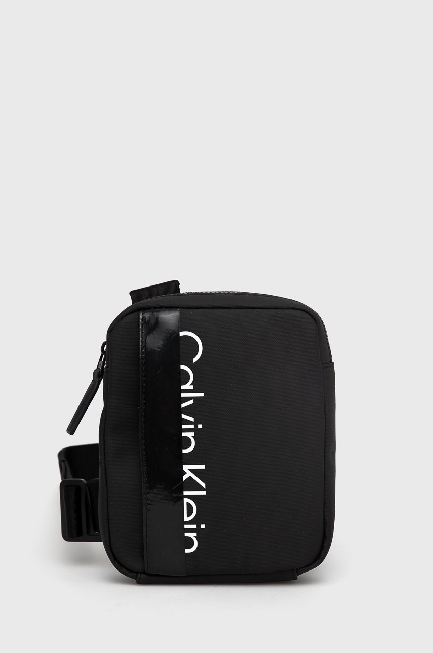 

Чанта през рамо Calvin Klein в черно, Черен
