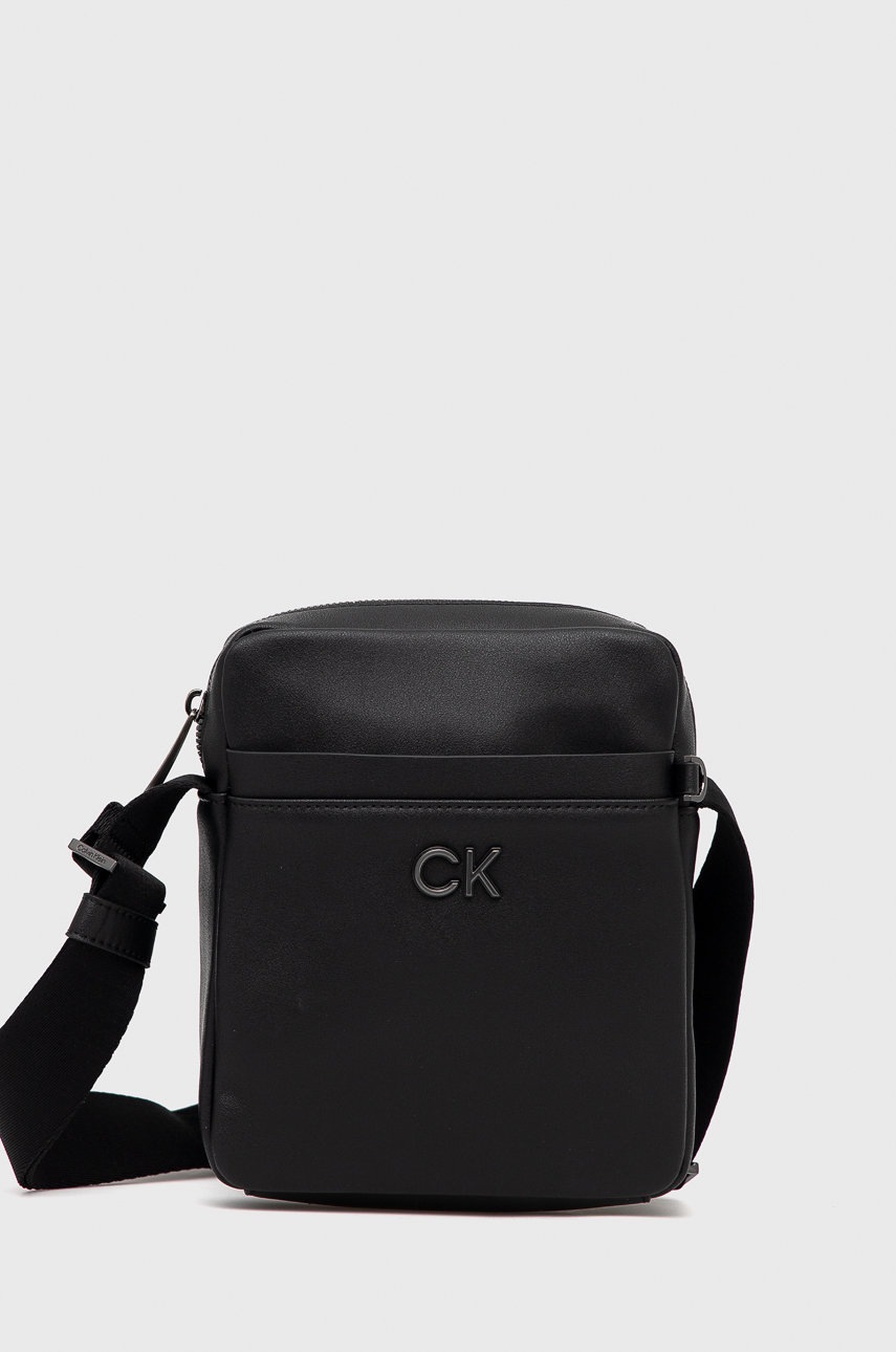 

Чанта през рамо Calvin Klein в черно, Черен
