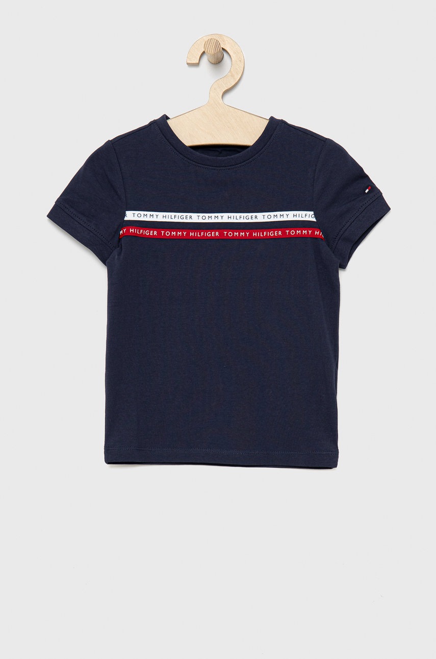 

Детска тениска Tommy Hilfiger в тъмносиньо с апликация, Тъмносин