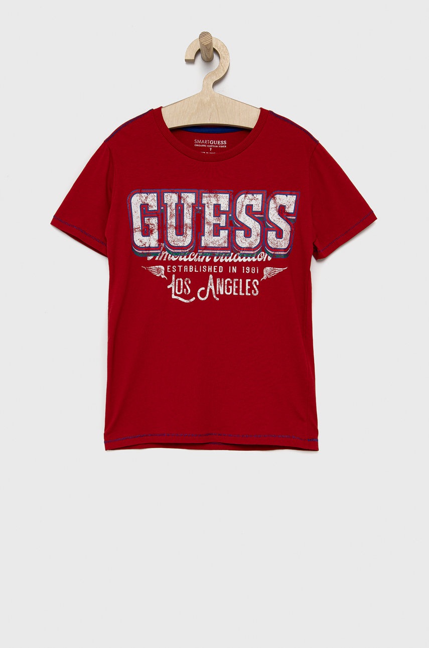 

Детска памучна тениска Guess в червено с принт, Червен