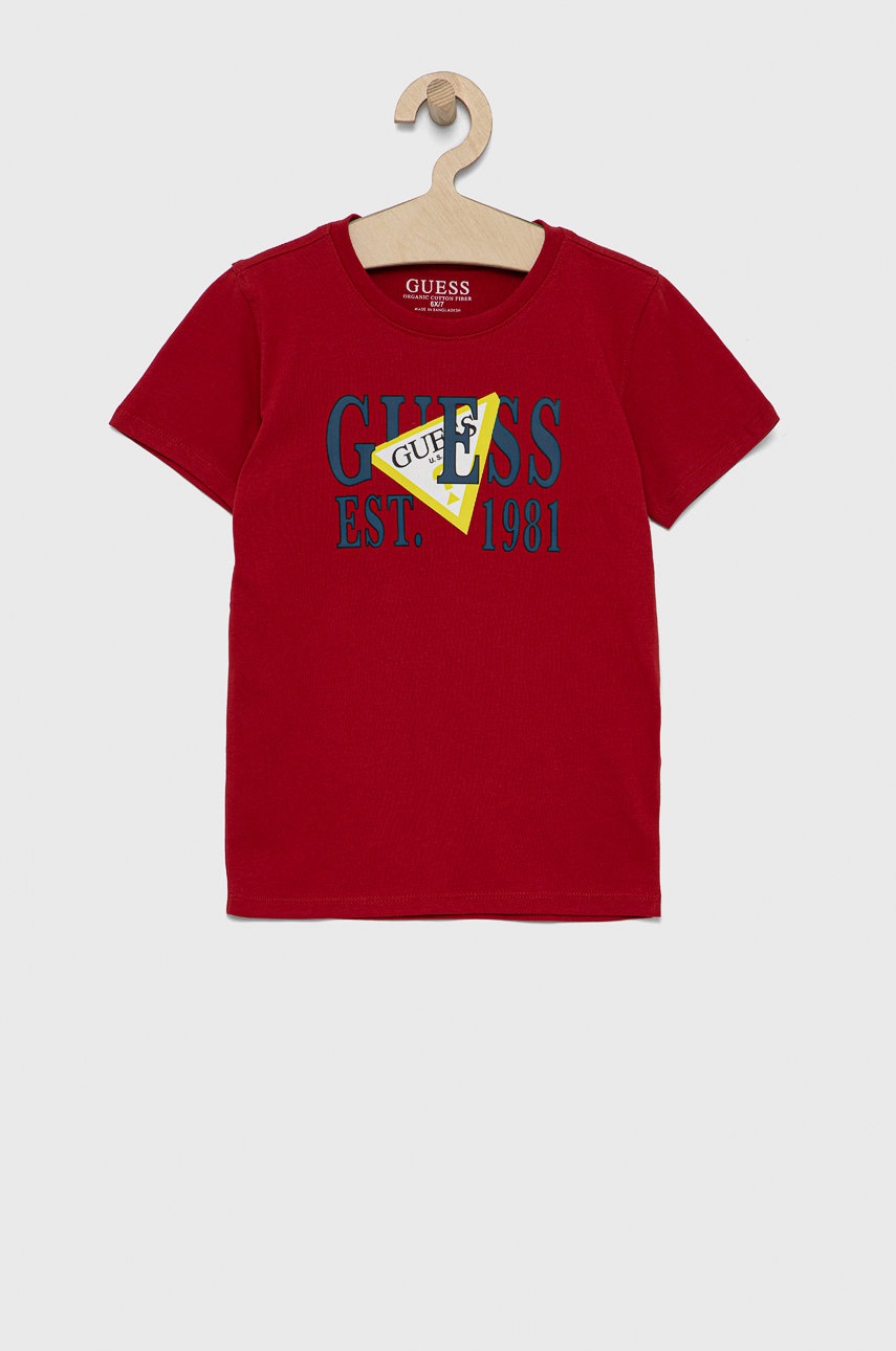 

Детска памучна тениска Guess в червено с изчистен дизайн, Червен