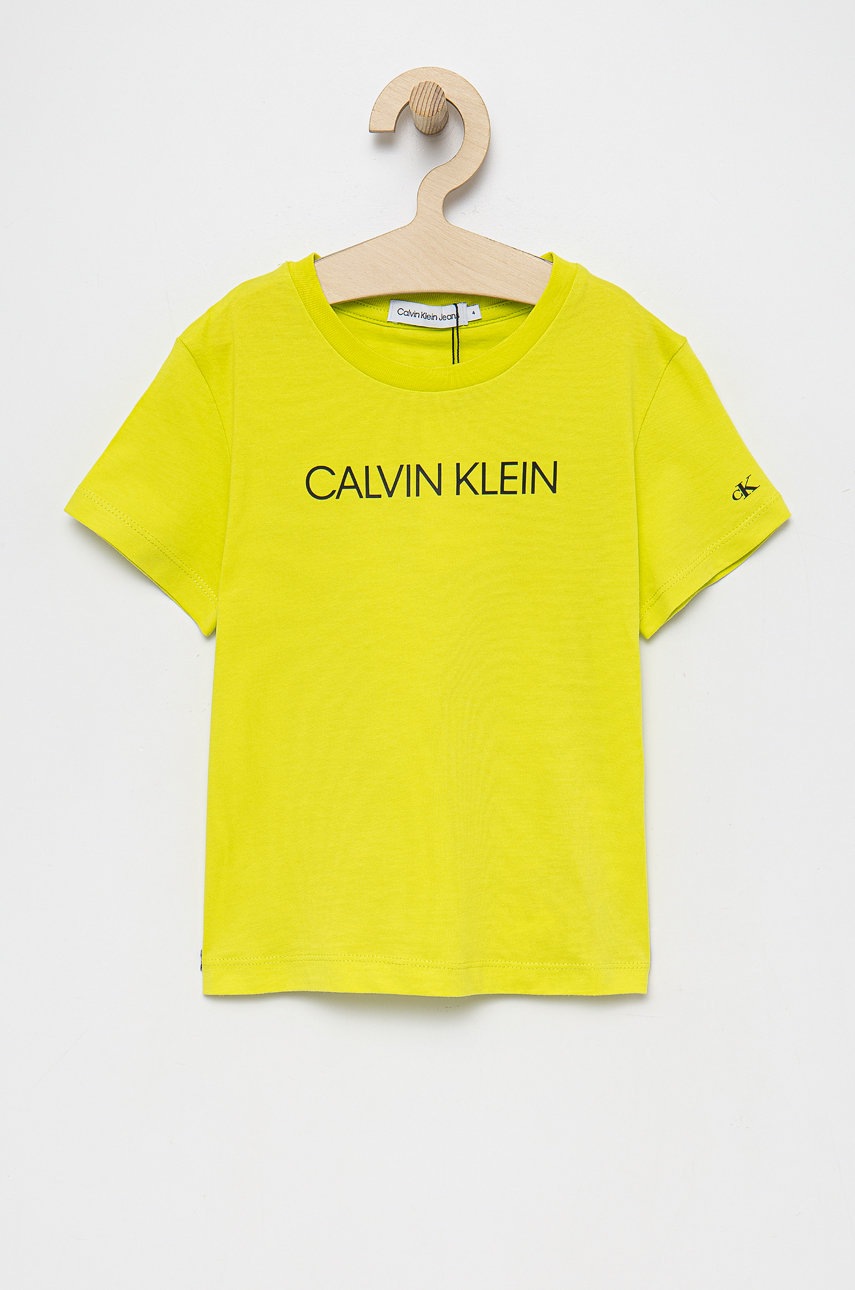 

Детска памучна тениска Calvin Klein Jeans в зелено с принт, Зелен
