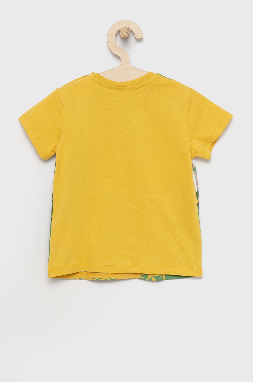

Дитяча бавовняна футболка United Colors of Benetton колір жовтий з принтом