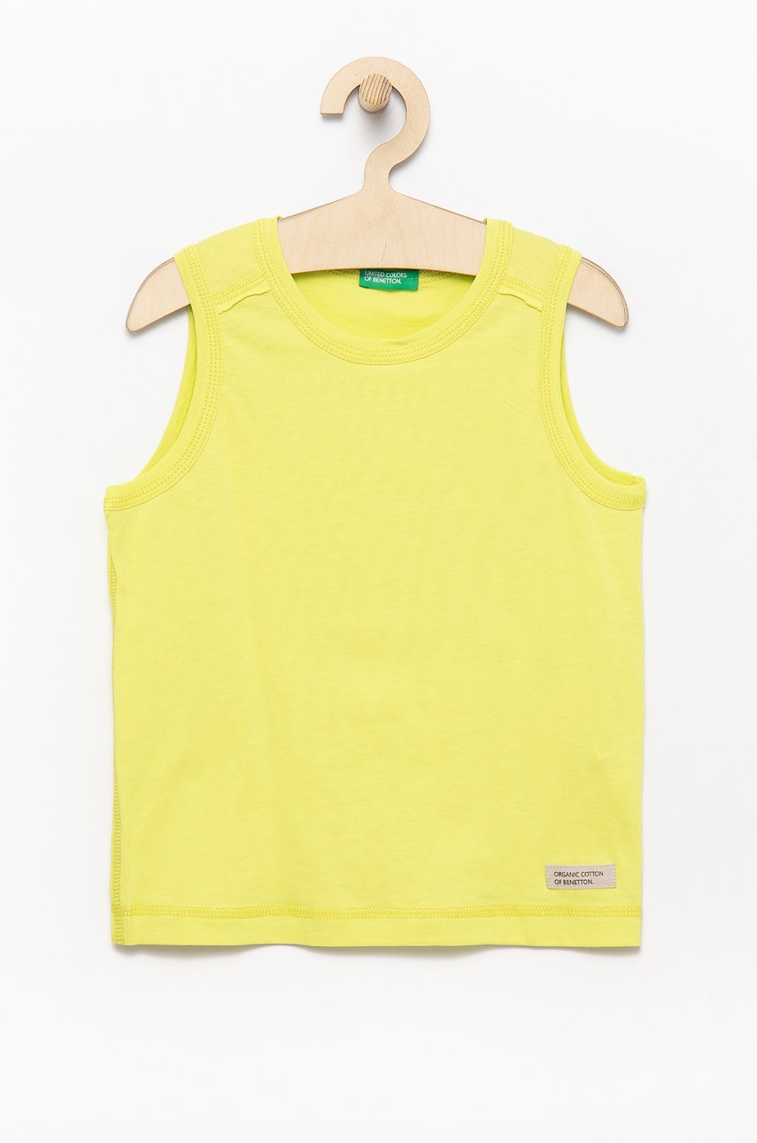 

Памучна тениска United Colors of Benetton в зелено с изчистен дизайн, Зелен