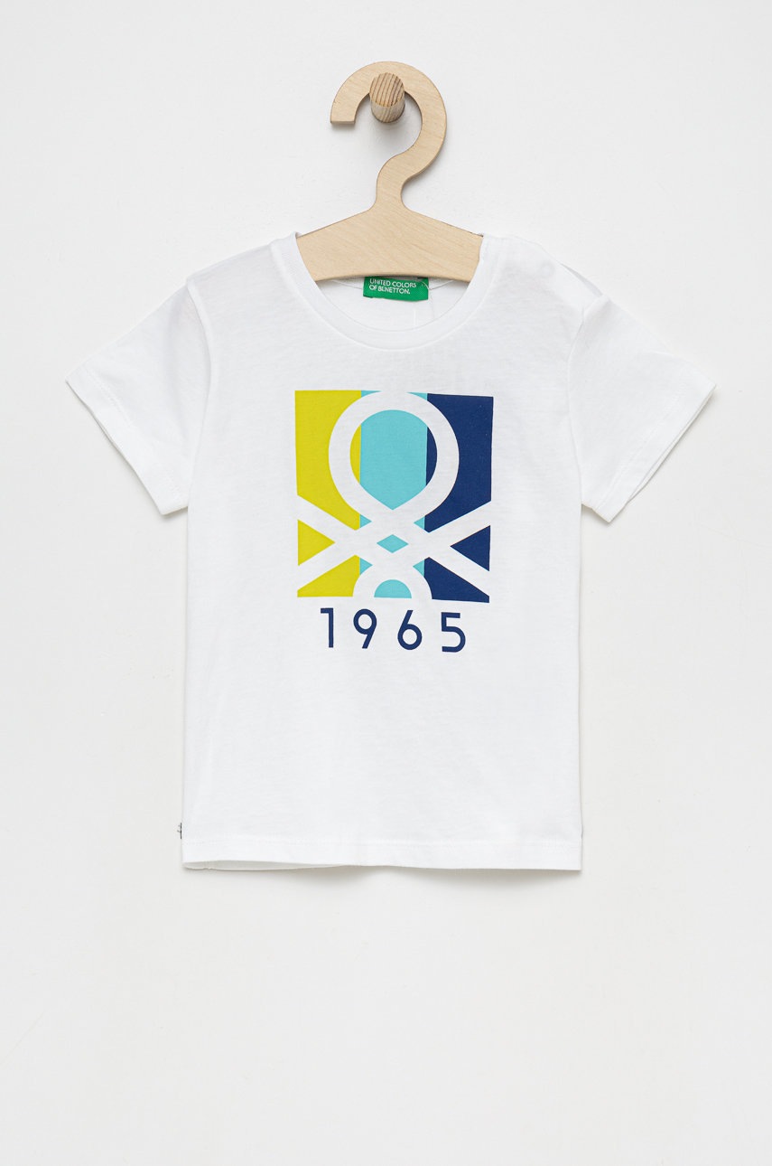 

Детска памучна тениска United Colors of Benetton в бяло с принт, Бял