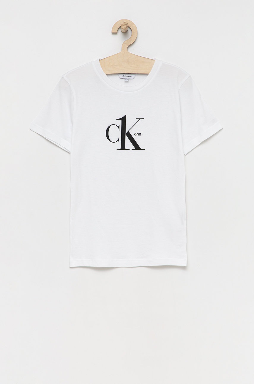 

Детска памучна тениска Calvin Klein Jeans в бяло с принт, Бял