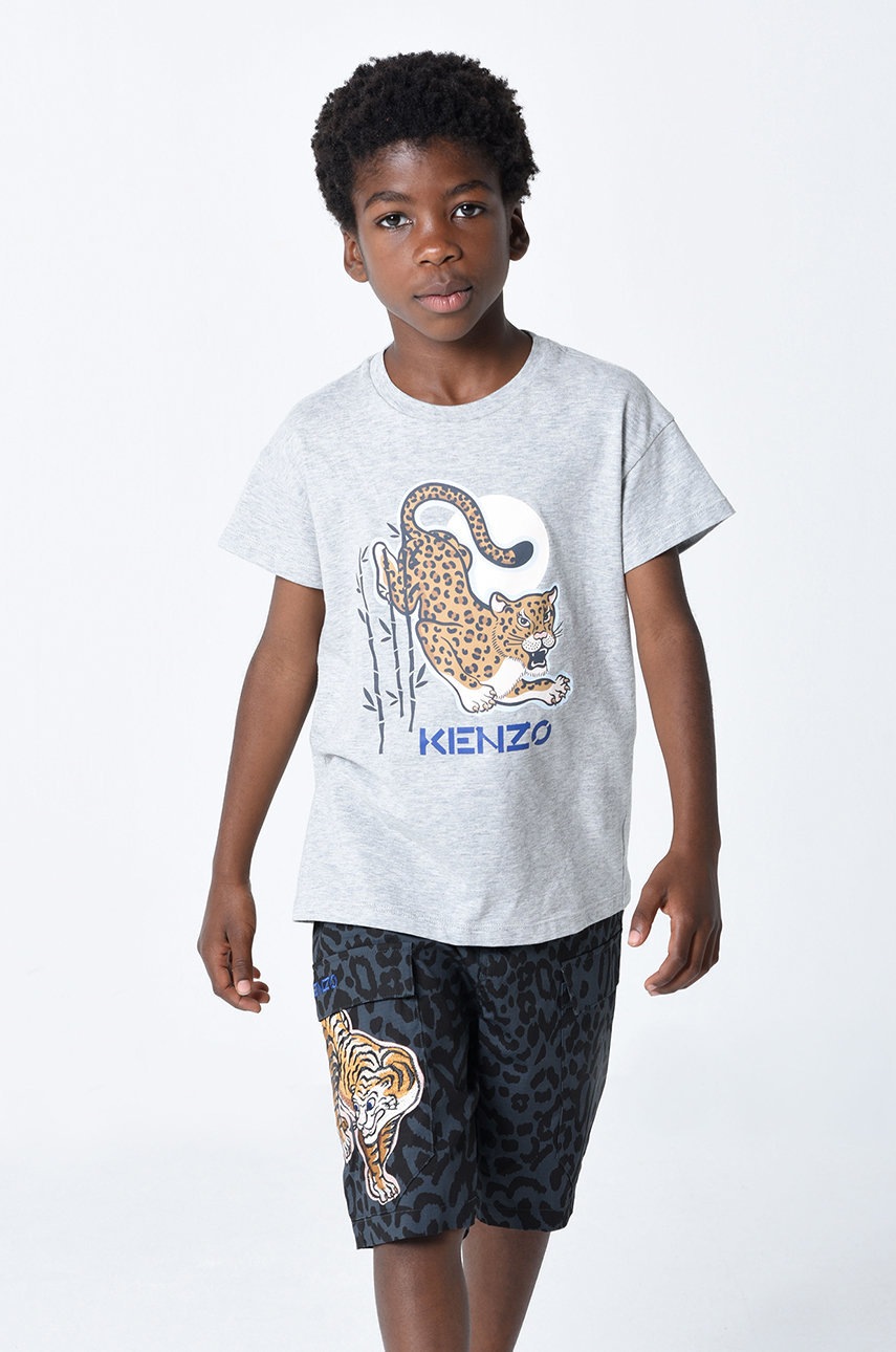 

Детска памучна тениска Kenzo Kids в сиво с принт, Сив