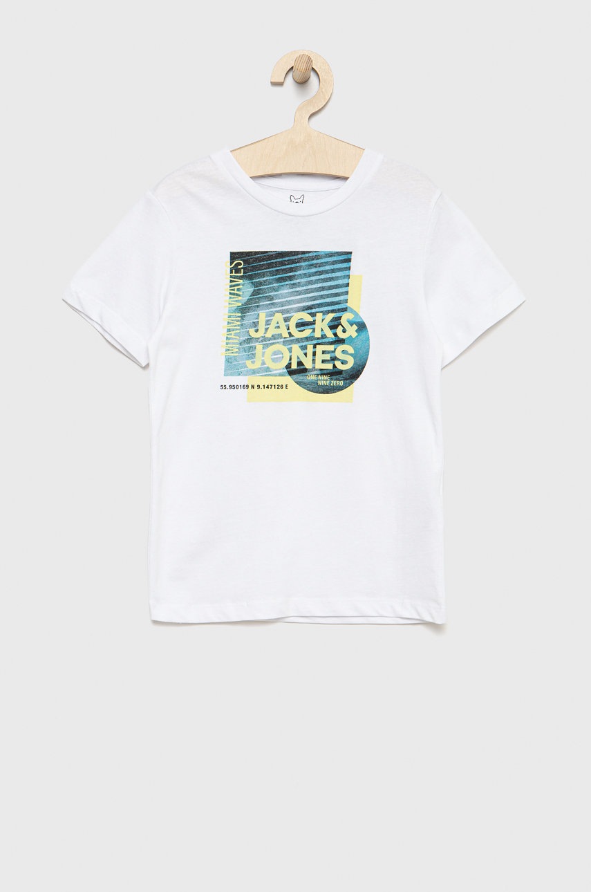 

Детска памучна тениска Jack & Jones в бяло с принт, Бял