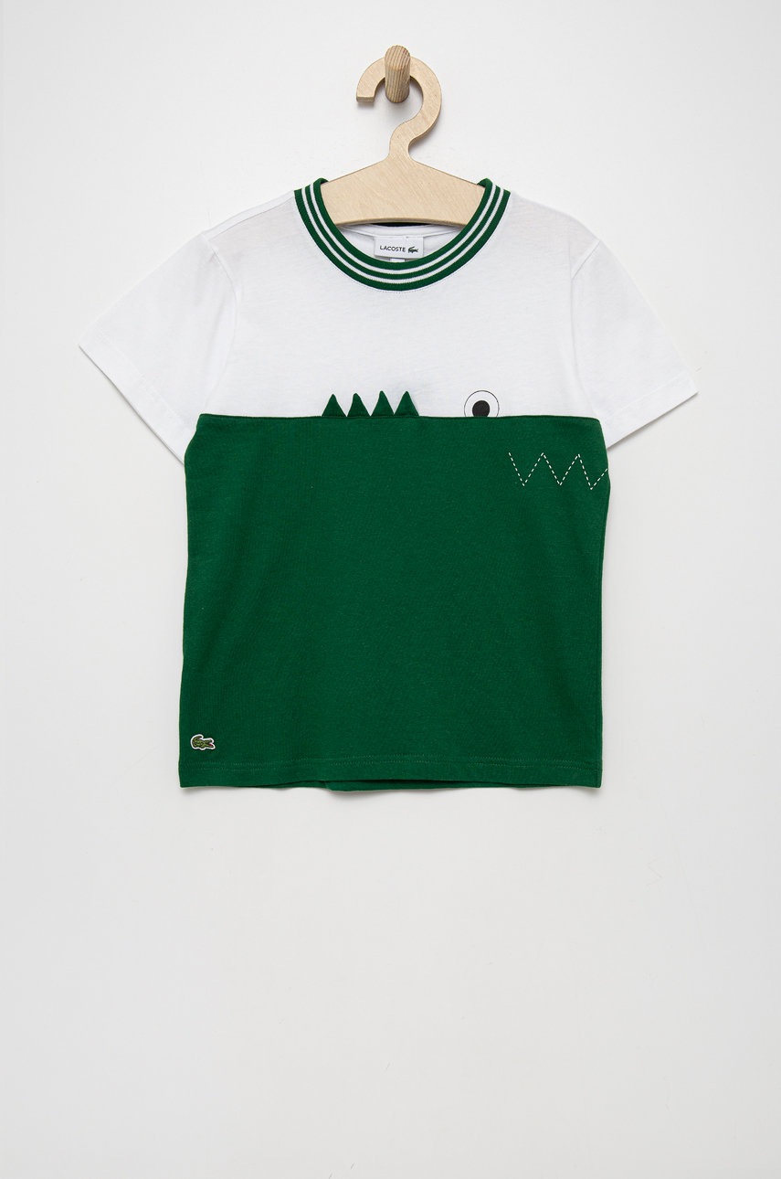 

Детска памучна тениска Lacoste в зелено с принт, Зелен