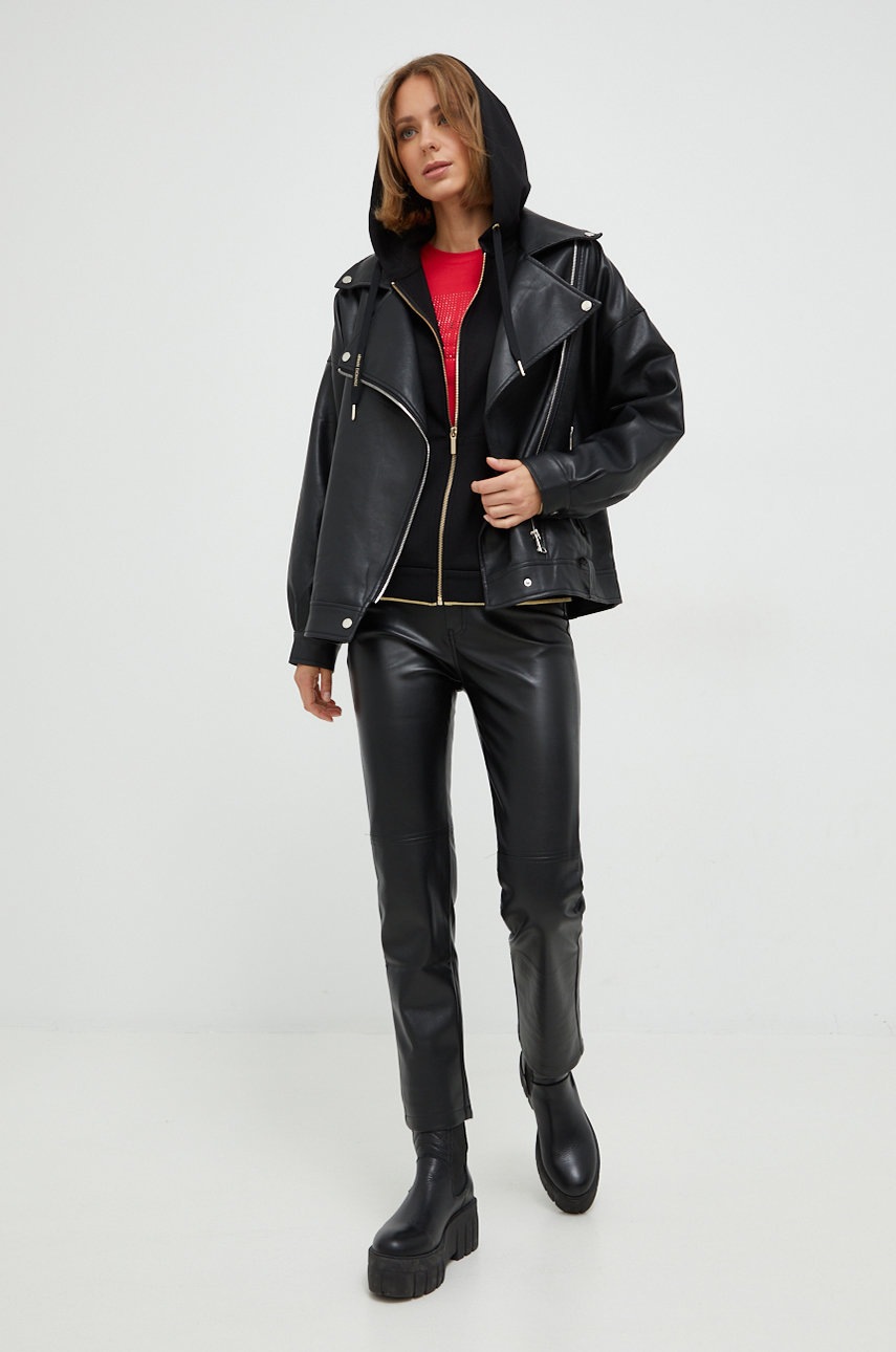 

Футболка Armani Exchange женский цвет красный