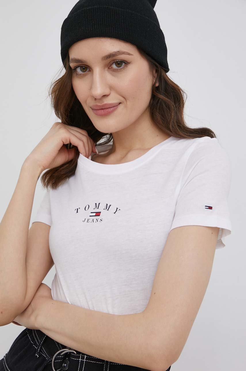 

Тениска Tommy Jeans дамски в бяло, Бял