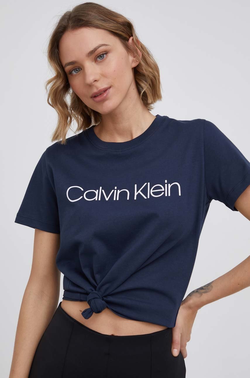 

Памучна тениска Calvin Klein в тъмносиньо, Тъмносин