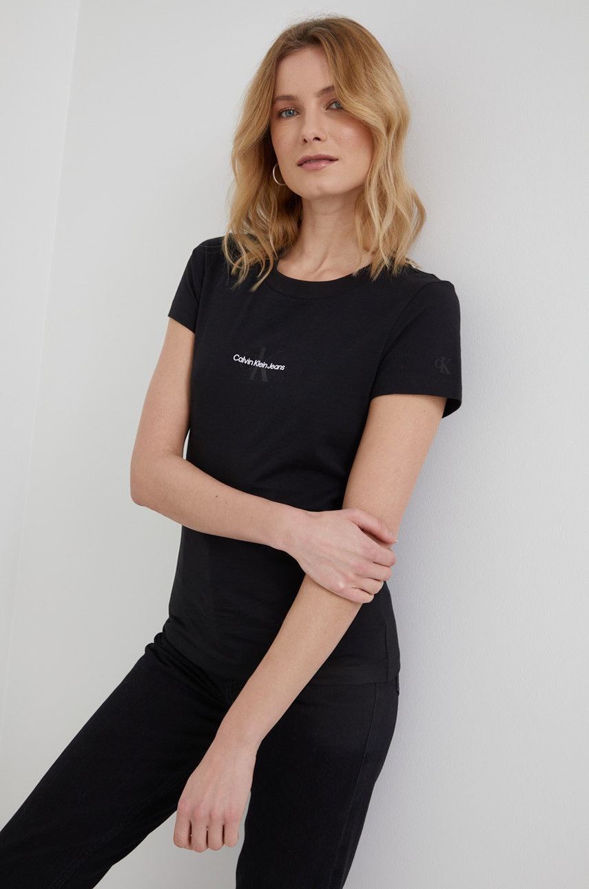 

Памучна тениска Calvin Klein Jeans в черно, Черен