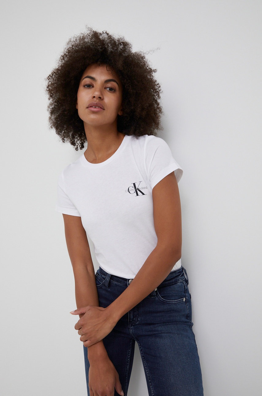 

Памучна тениска Calvin Klein Jeans в лилаво, Виолетов