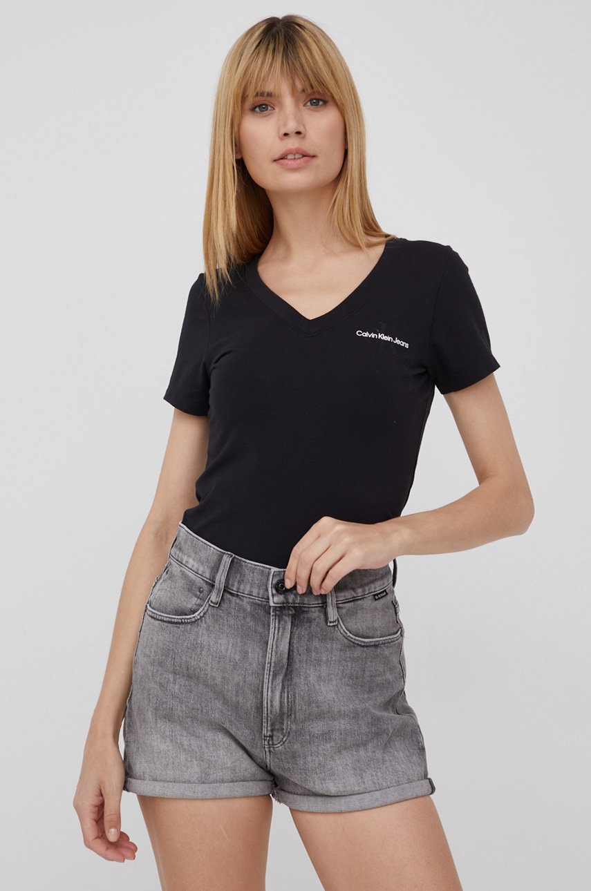 

Тениска Calvin Klein Jeans дамски в черно, Черен