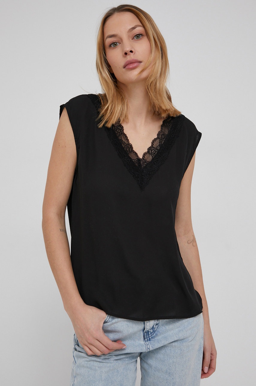 

Блуза Vero Moda в черно, Черен