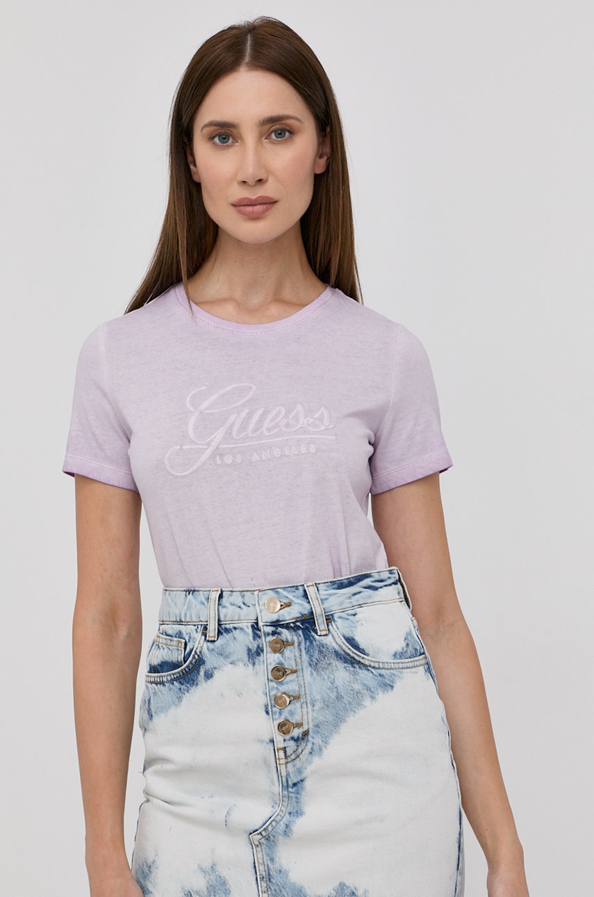 

Памучна тениска Guess в лилаво, Виолетов