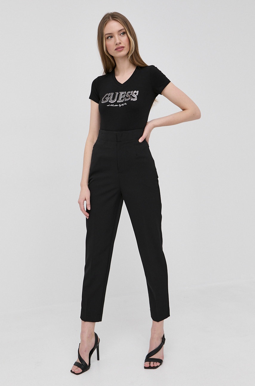 

Футболка Guess жіночий колір чорний