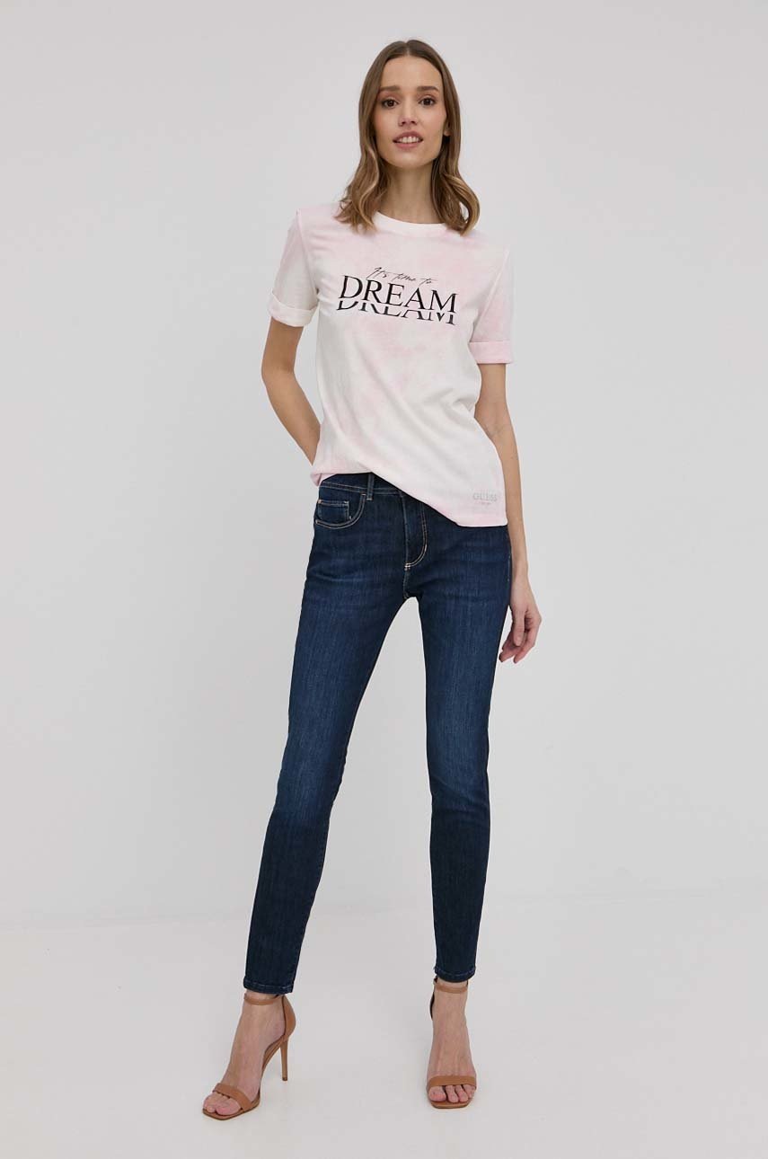 

Хлопковая футболка Guess цвет розовый